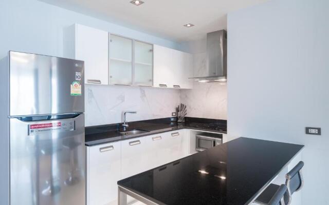 Emerald Terrace Apartments by Lofty