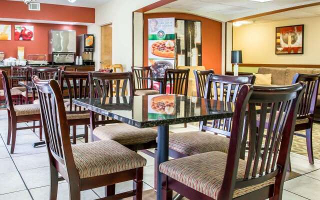 Quality Inn Jacksonville near Camp Lejeune