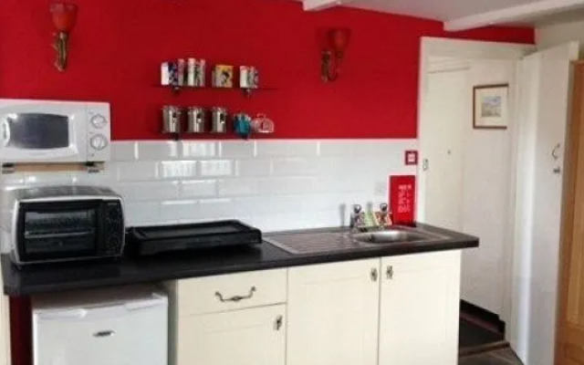 The Fishing Boat Inn - Seaview Studio