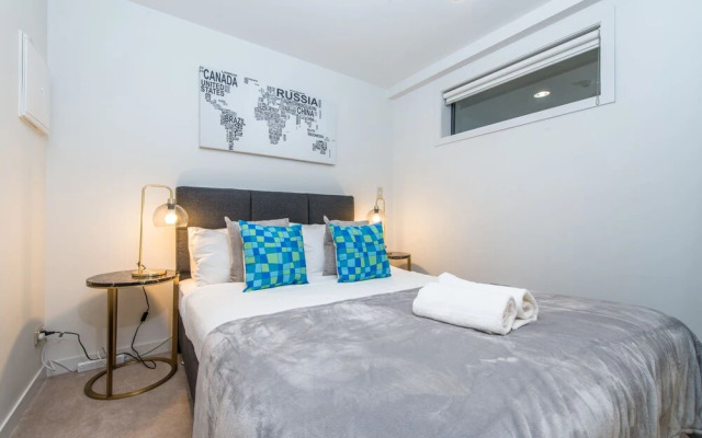 JHT - 2 BRM Apartment Level 7, Opposite to SkyTower