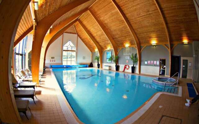 voco Lythe Hill Hotel & Spa by IHG