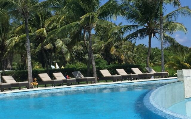 Tu Mirada al Mar Beachfront Tower & Spa