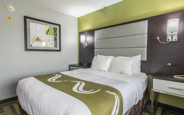 Quality Inn Grove City - Columbus South