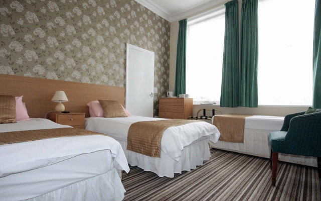 Marine Parade Hotel