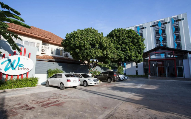 We Briza Hotel Chiangmai