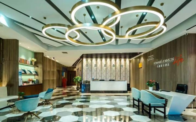 Howard Johnson Life Changrong