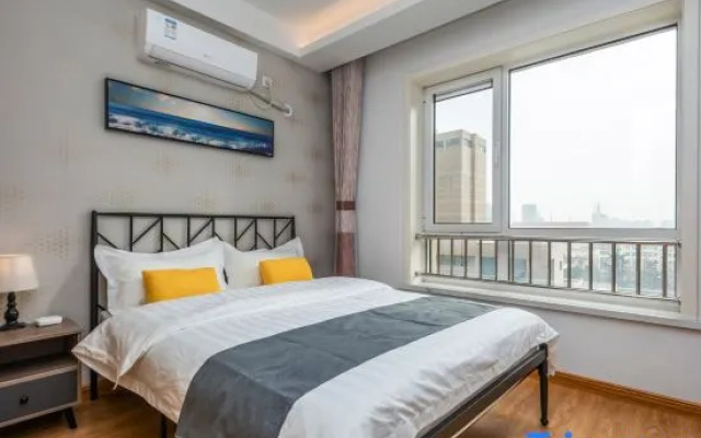 Yuelan Apartment