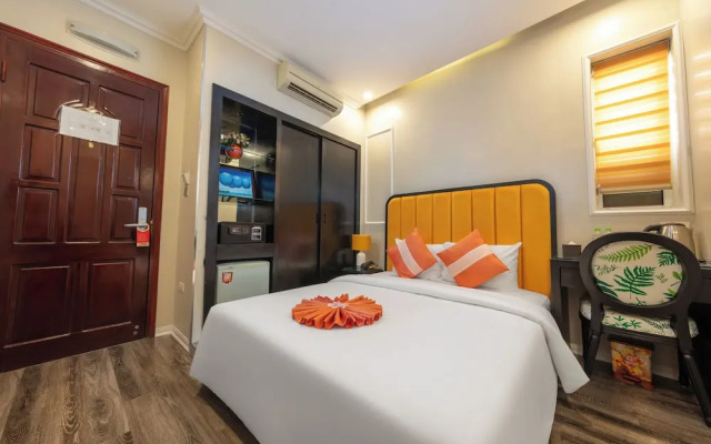 Omina Hanoi Hotel and Restaurant
