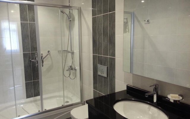 Honey House Apartment