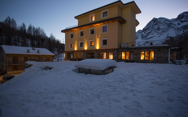 Apartments Suites LAC BLEU