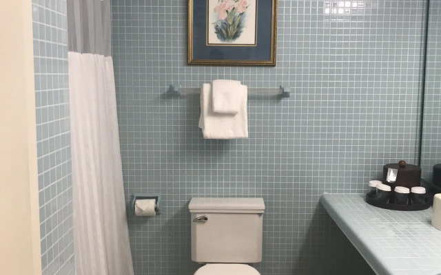 Le Richelieu Hotel