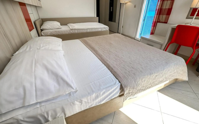 Slovenska Plaža Resort