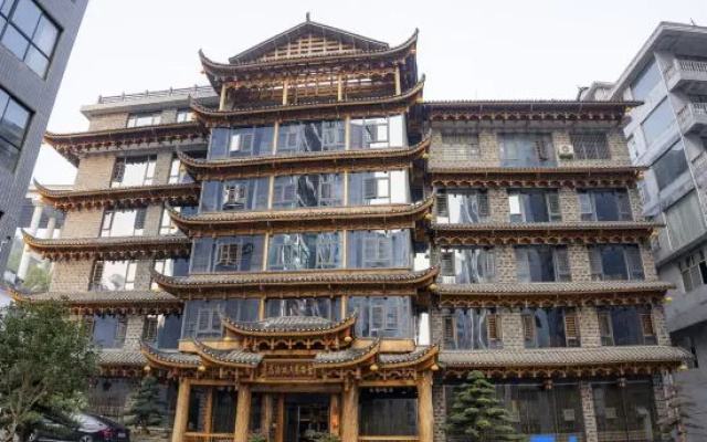 Yibaijia Nationality Hotel – Exterior – Xiangxi