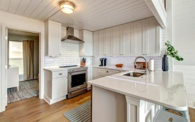 1896 S Fletcher Home