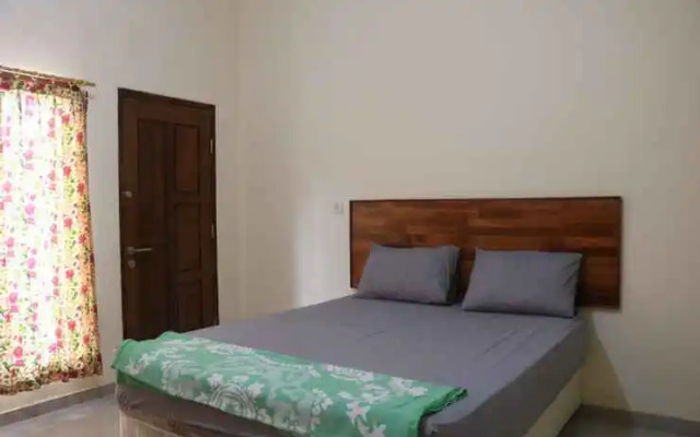 OYO 3105 Rifaraz Syariah Hotel