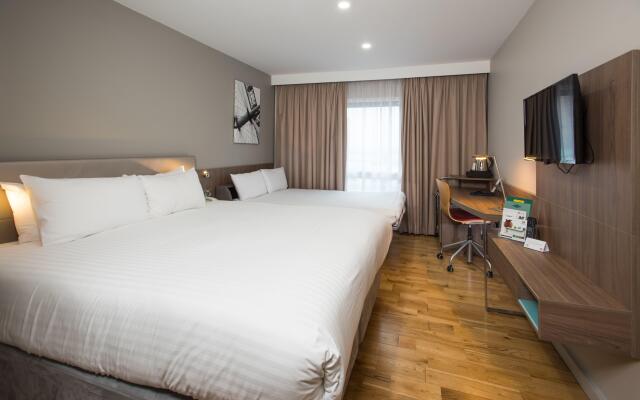 Holiday Inn London - West, an IHG Hotel