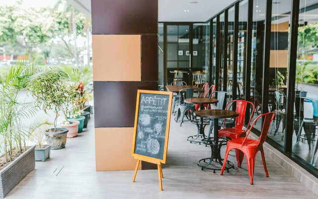 Barelang Hotel Nagoya Batam