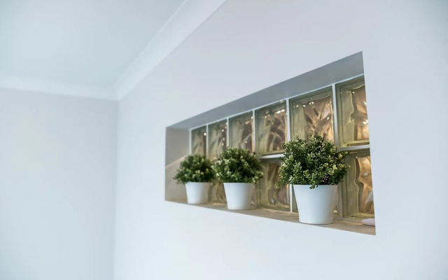 Apartment Antique Theatre 2