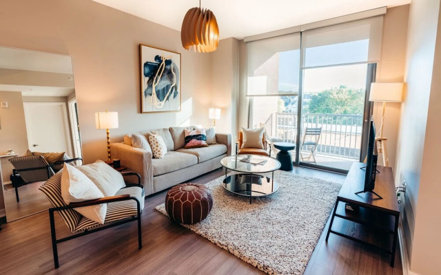 West Home at Green Hills