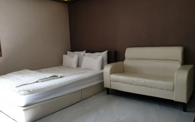 Queens Motel Jinju