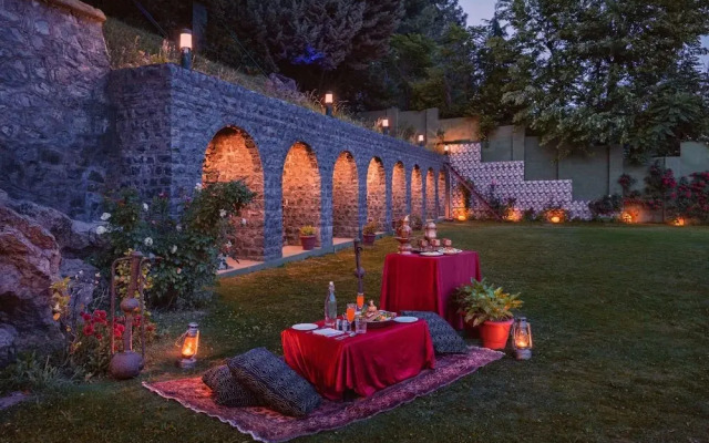 Golden Tulip Srinagar