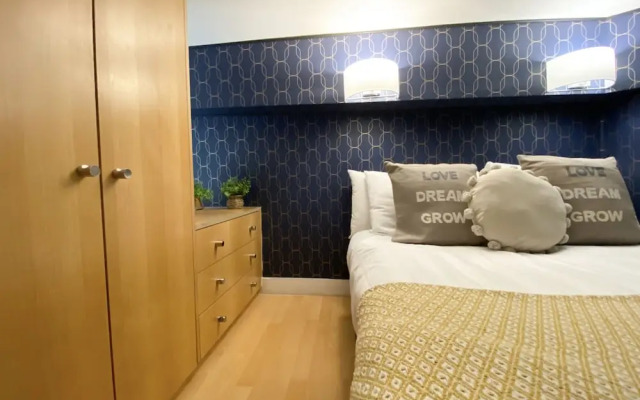 Modern studios Close to Hyde Park