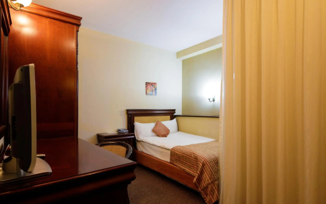 Atrium Hotel Ateneu City Center