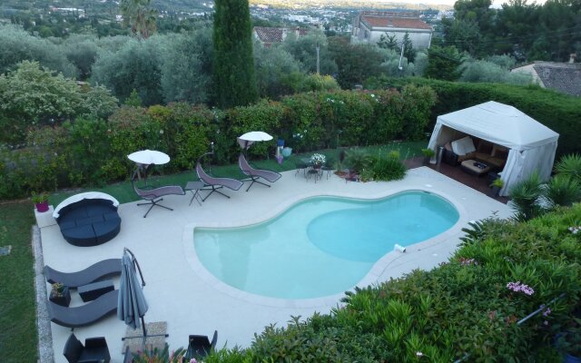 Villa Des 2LL