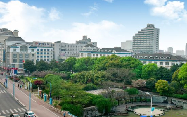 Shazhou Hotel – Outside – Suzhou