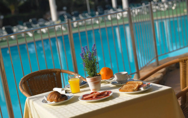 Apartamentos Cala d'Or Playa