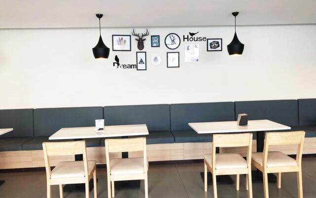 Hanting Hotel Zhoukou Taihao Road