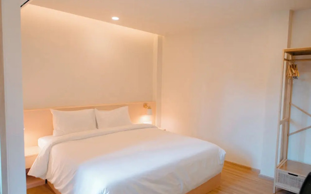 Baan Cocoa Boutique Hotel