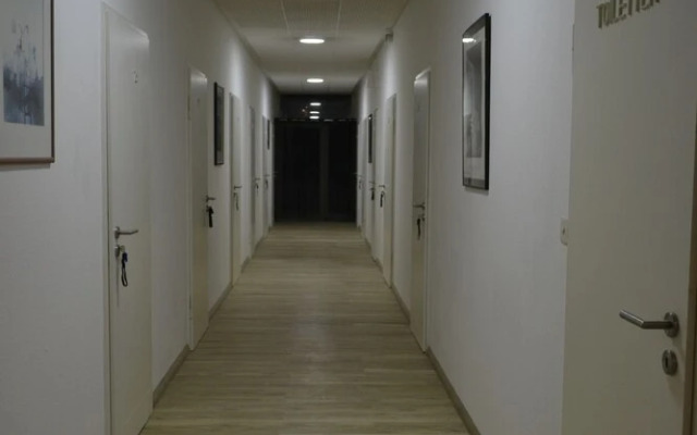 Pension Highway 3 Sennestadt-Bielefeld
