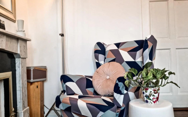 Stylish Room in 1880s Guinness Worker House