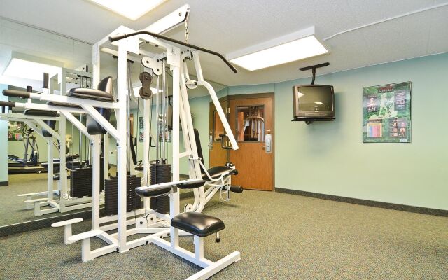 Отель Black River Falls