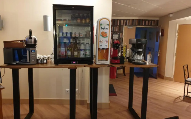 FASTHOTEL LE RALE DES GENETS - Un hôtel FH COLLECTION