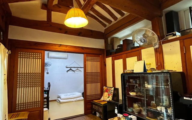 Hanok Eugene's House Dongdaemun