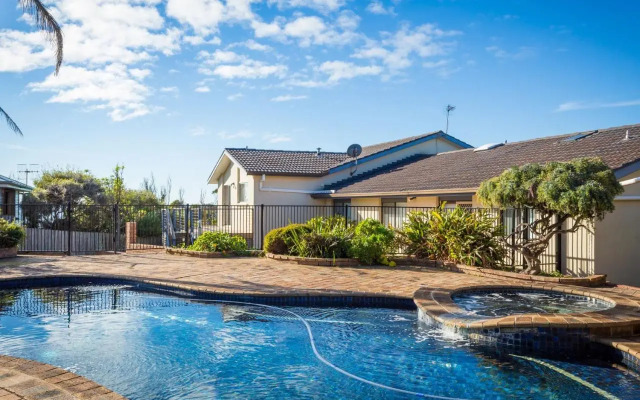 106 Ocean Parade Dalmeny