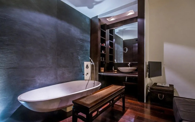 NO3 Town House Pantheon