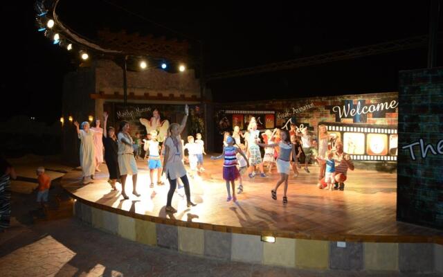 Charmillion Club Aqua Park