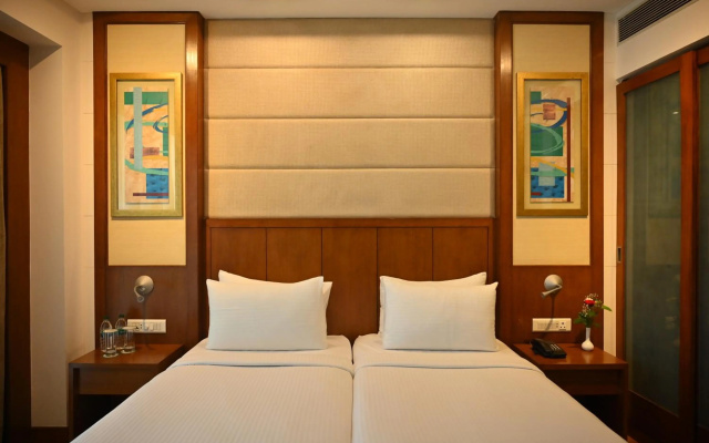 Savoy Suites Greater Noida – Guest Rooms – Greater Noida