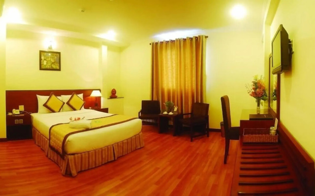 Hau Giang Hotel
