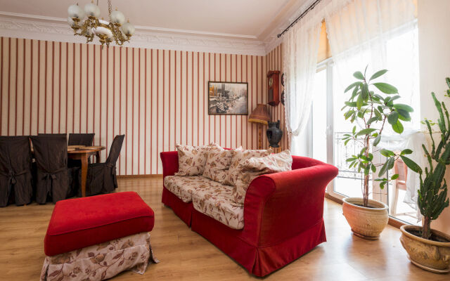 Apartinfo Aura Apartments