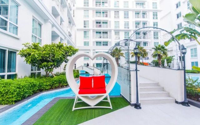 The Orient Resort and Spa by Happy Host