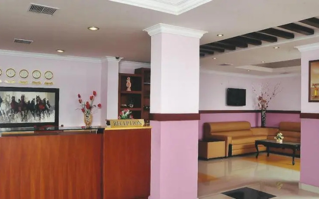 Silver Sands Residency