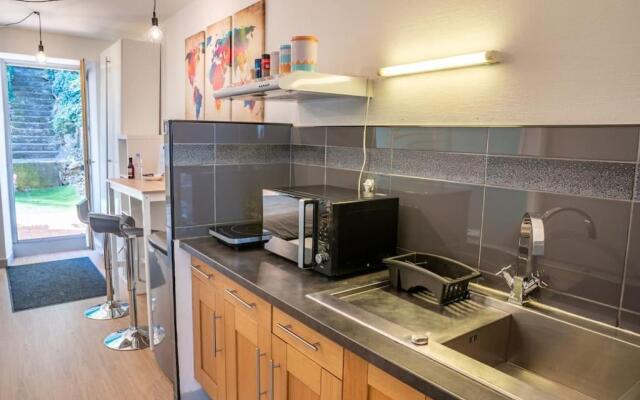 oo Le jardin oo paisible studio équipé et bien placé