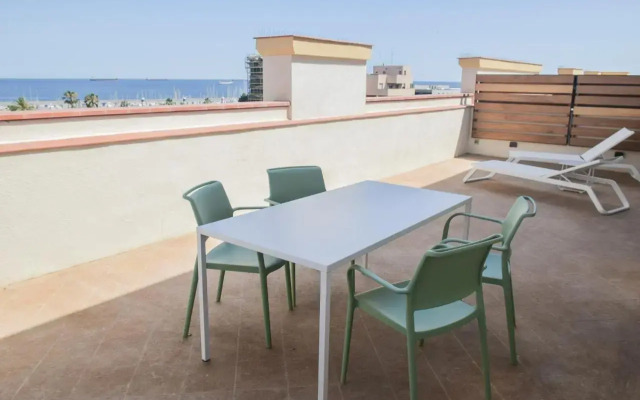 Port Plaza Apartments