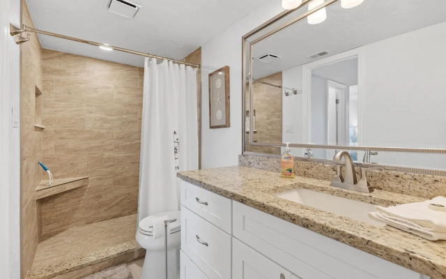 Ponce de Leon Towers 804