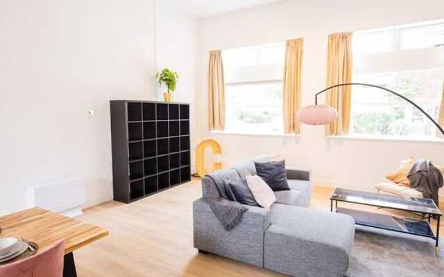 Serviced 3BR Apartment in Utrecht