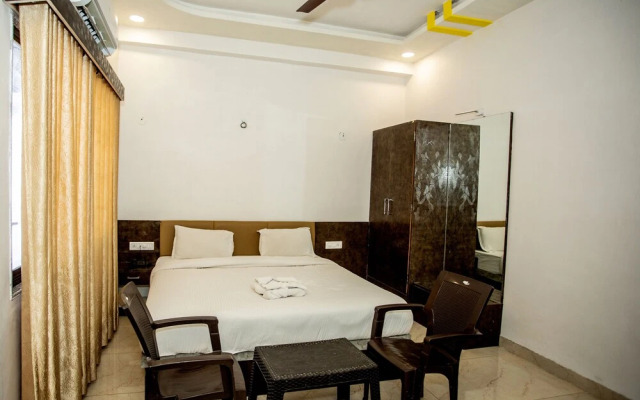 Hotel The Paradise